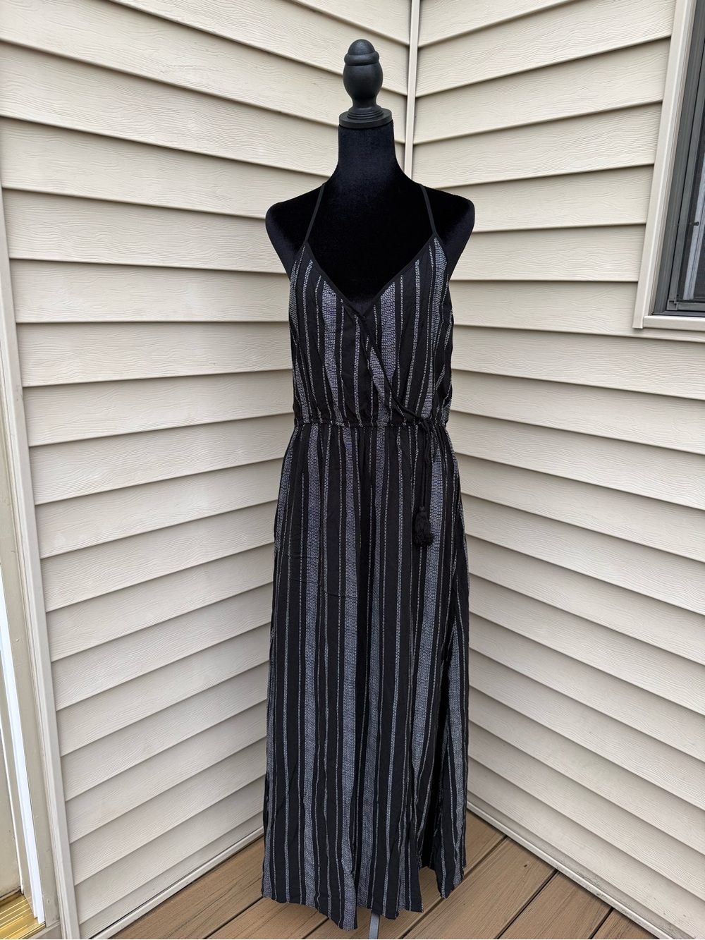 Xhilaration Black & Gray Striped V-Neck Maxi Dress